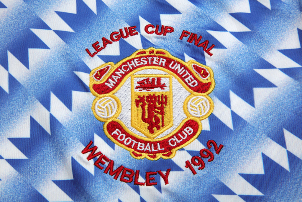 Manchester United Away Jersey 1990–92 | A Classic of Football History