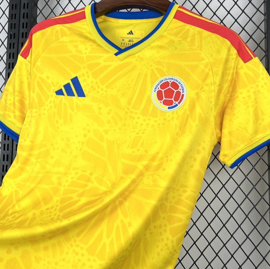 Colombia Home Jersey – La Piel de un País que Nunca Deja de Soñar