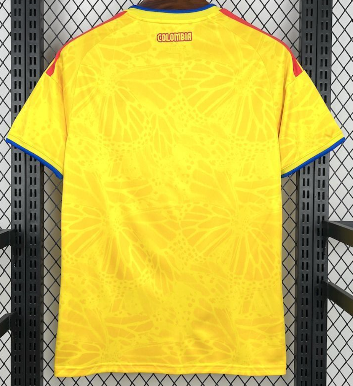 Colombia Home Jersey – La Piel de un País que Nunca Deja de Soñar