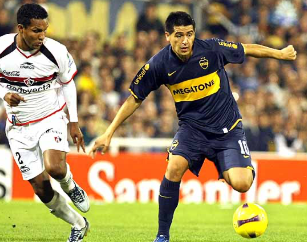 Boca Juniors 2007 – Glory Worn on the Chest