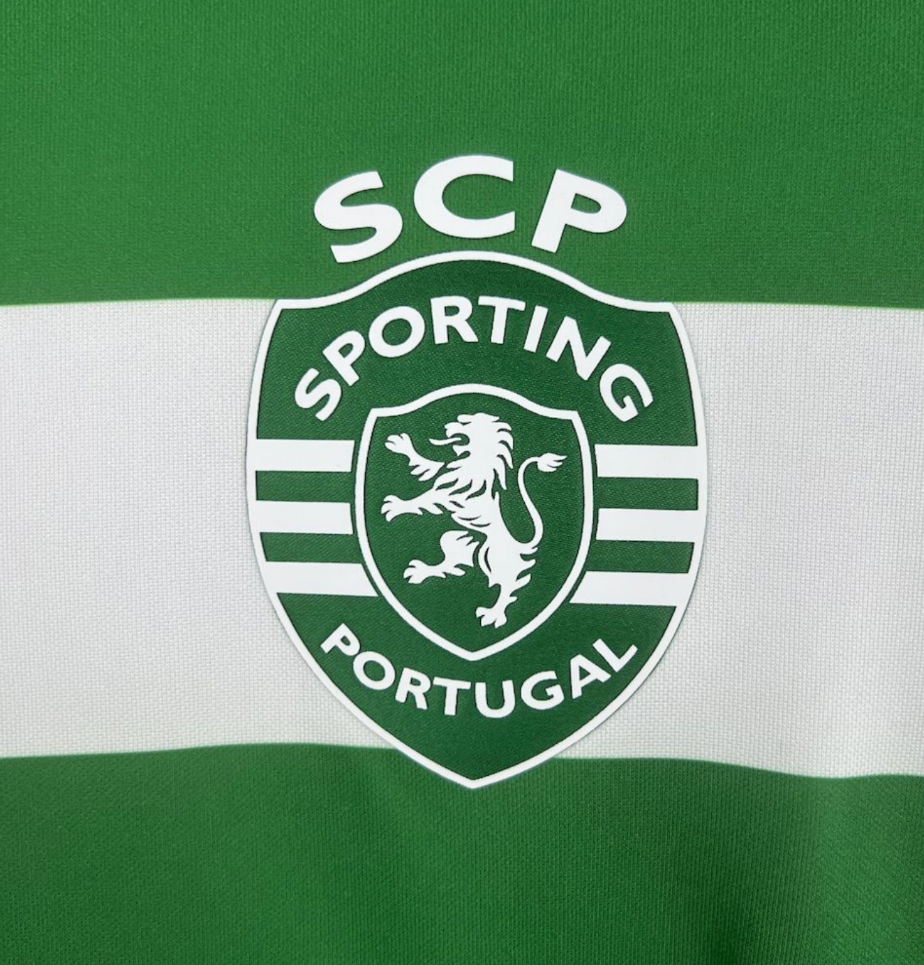 Sporting CP Home Jersey 2025-2026 | Green & White Hoops – KICKOFF Football Culture