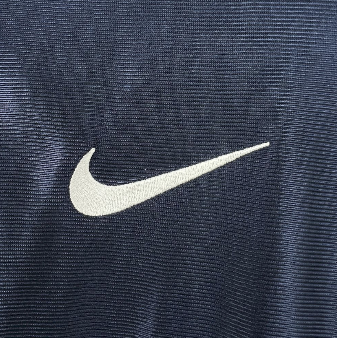 Paris Saint-Germain Retro Jersey — Ronaldinho Era Street Icon